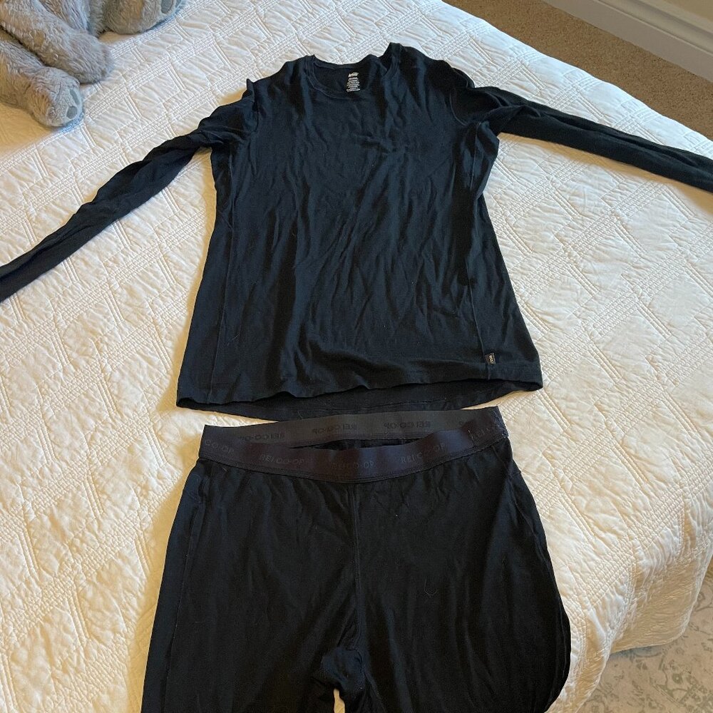 REI Women's Merino Wool Base Layer Set Size Medium